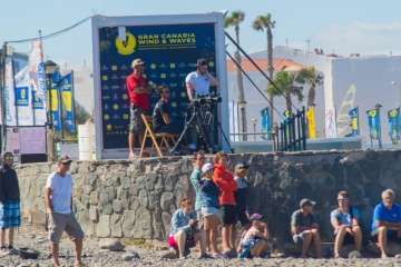 Volando sobre las olas (Foto Antonio Rico)
